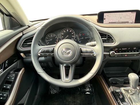 Used 2025 MAZDA CX-30 AWD 2.5 S w/ Premium Package image 12