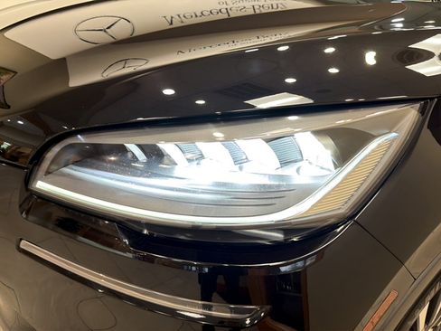 Used 2023 Lincoln Aviator Reserve w/ Elements Package Plus RWD image 8