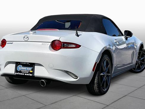 Used 2016 MAZDA MX-5 Miata Grand Touring image 13