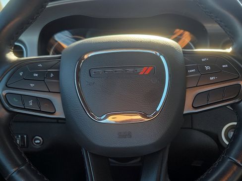 Used 2023 Dodge Charger SXT image 12