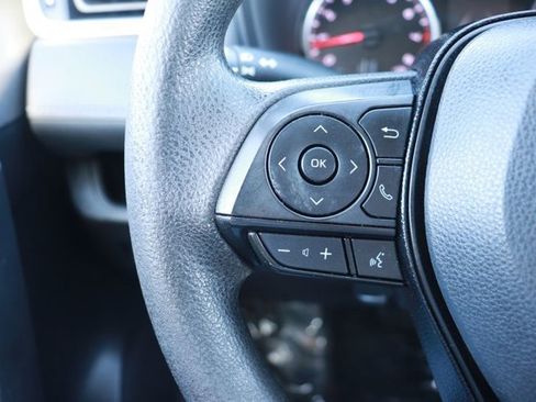 Used 2021 Toyota RAV4 LE image 24