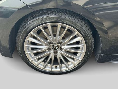 Used 2023 Lexus IS 300 AWD w/ Premium Package image 11