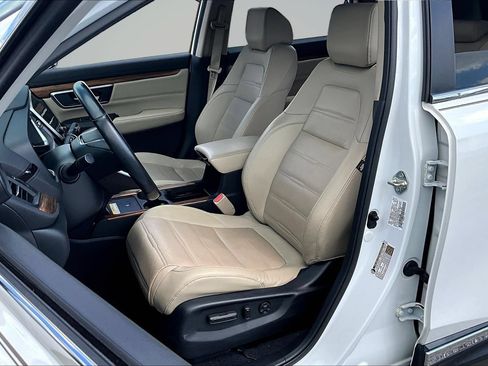 Used 2020 Honda CR-V Touring image 24