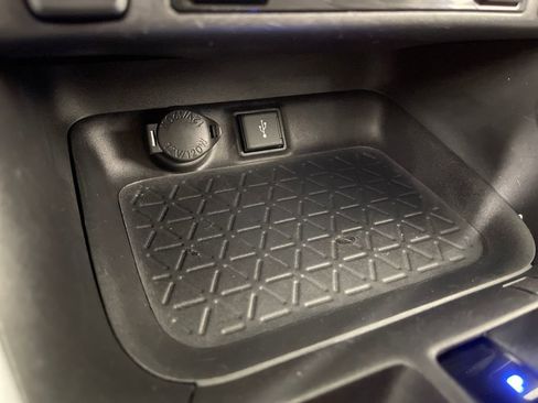 Certified 2022 Toyota RAV4 XLE Premium image 29