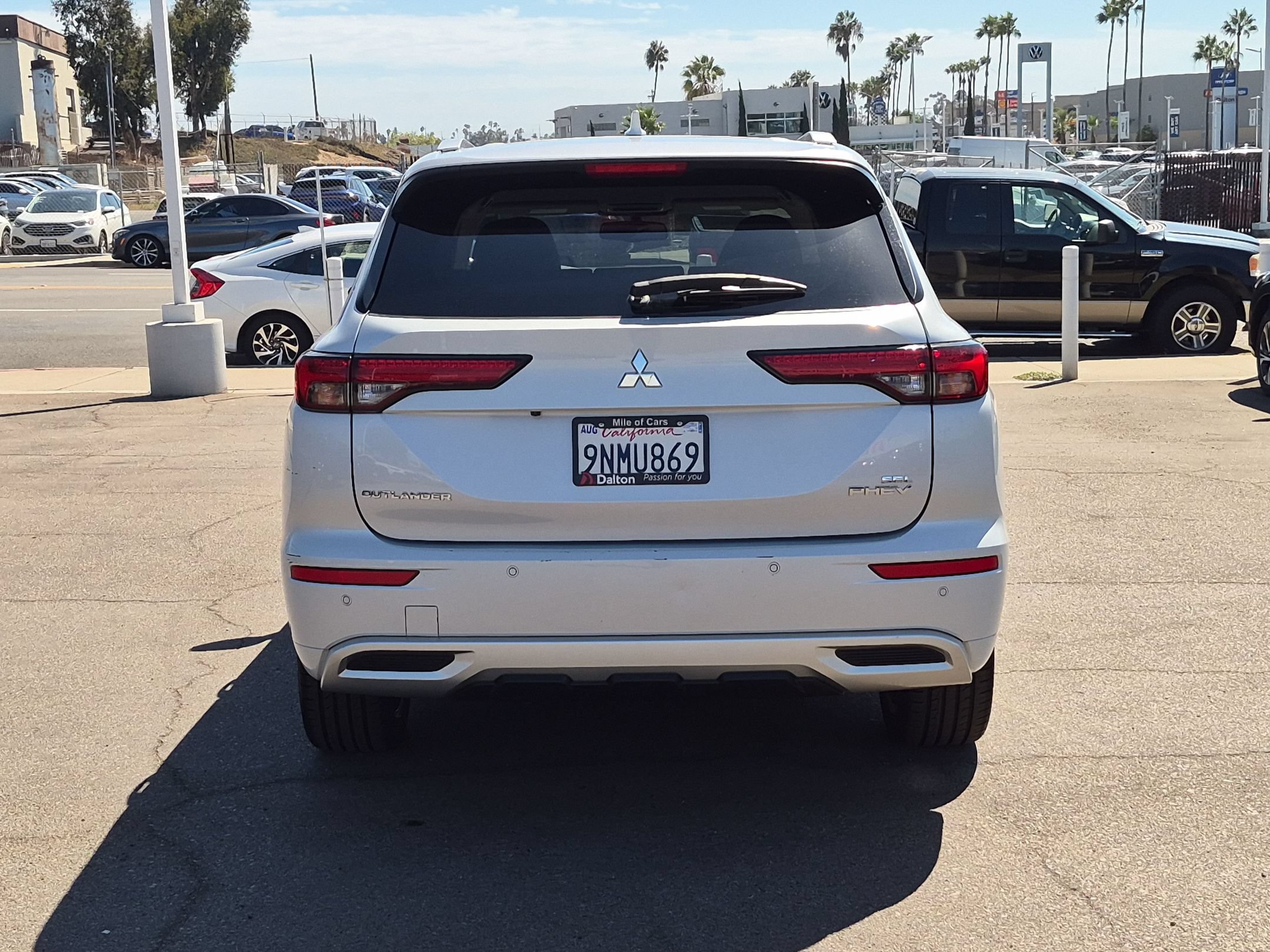Used 2024 Mitsubishi Outlander SEL AWD/4WD image 7