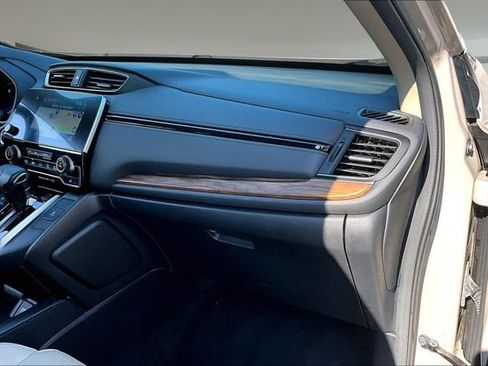 Used 2018 Honda CR-V Touring image 25
