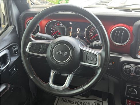 Used 2020 Jeep Wrangler Unlimited Rubicon AWD/4WD image 39