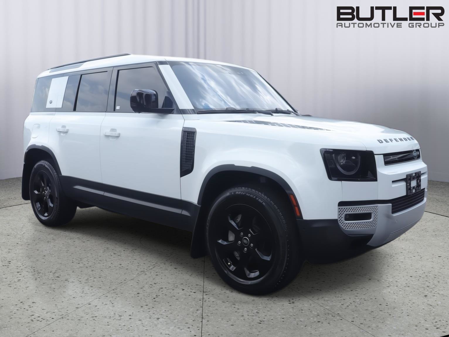 Used 2020 Land Rover Defender 110 HSE AWD/4WD image 9