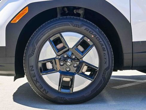 New 2026 Hyundai Santa Fe SE image 12