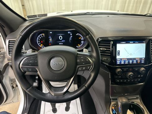 Used 2019 Jeep Grand Cherokee Limited X AWD/4WD image 3