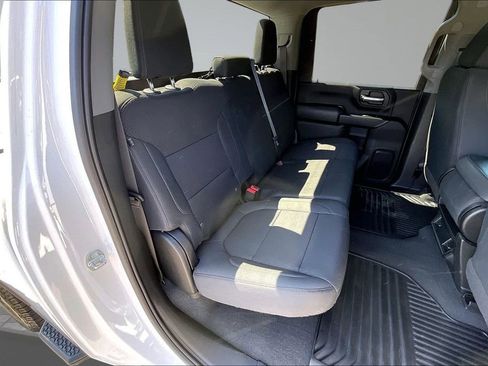 Used 2022 Chevrolet Silverado 2500 Custom AWD/4WD image 26