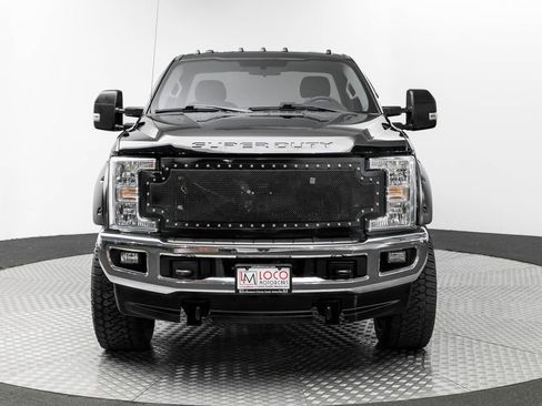 Used 2017 Ford F350 XLT w/ XLT Value Package image 3