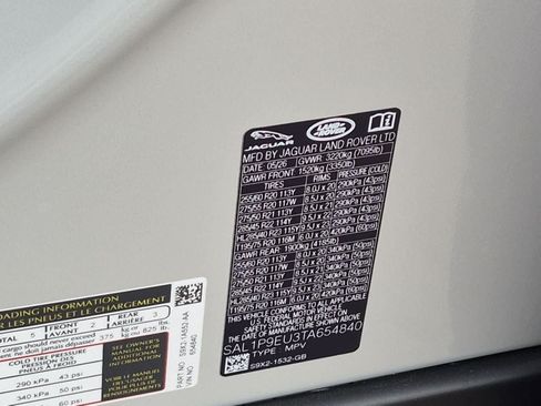 New 2026 Land Rover Range Rover Sport SE AWD/4WD image 36