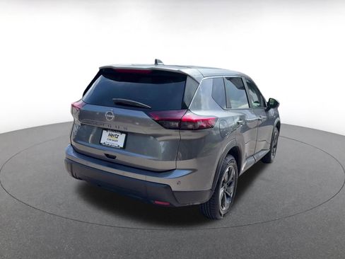 Used 2025 Nissan Rogue SV FWD image 12