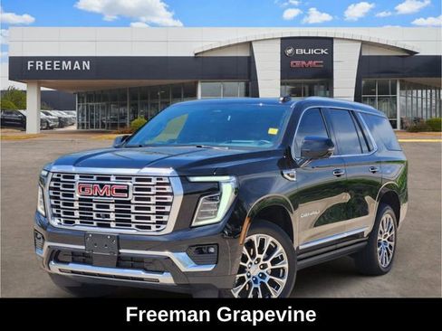 Used 2025 GMC Yukon Denali w/ Sun & Power Step Package AWD/4WD image 1