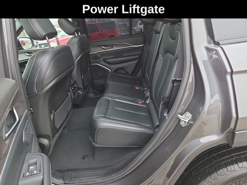 Used 2024 Jeep Grand Cherokee Limited 4xe image 22