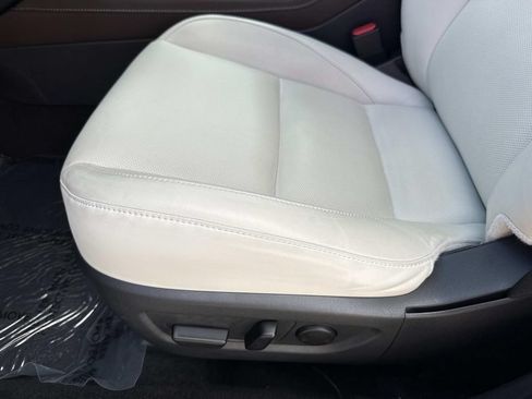 Certified 2025 MAZDA CX-30 AWD 2.5 S w/ Premium Package image 30
