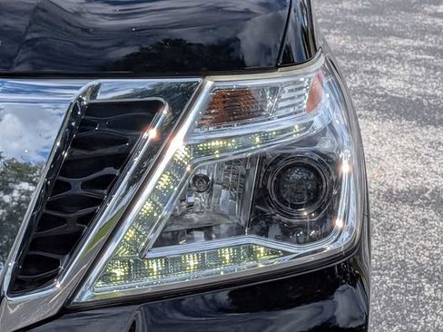 Used 2020 Nissan Armada Platinum w/ Captain's Chairs Package RWD image 9