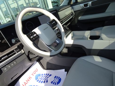 Used 2025 Hyundai Santa Fe Calligraphy image 12