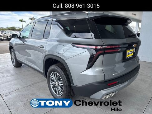 New 2026 Chevrolet Traverse LT image 3