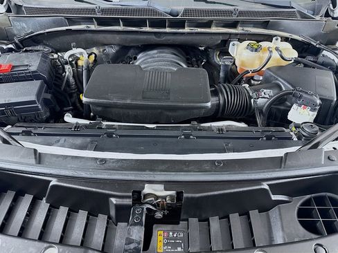 Used 2023 GMC Yukon AT4 w/ AT4 Premium Package AWD/4WD image 37