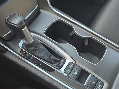 Used 2021 Honda Accord Sport image 21