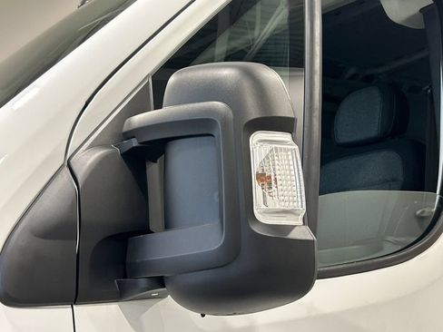 Used 2024 RAM ProMaster 2500 w/ Convenience Group FWD image 12