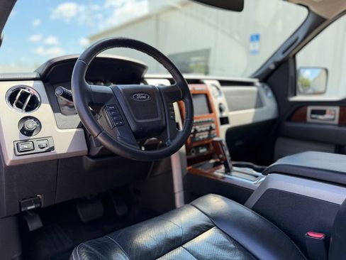 Used 2010 Ford F150 Lariat RWD image 14