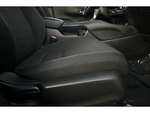 Certified 2023 Honda HR-V LX image 23