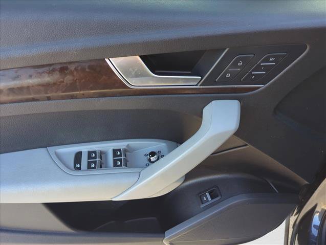 Used 2018 Audi Q5 2.0T Premium Plus w/ Premium Plus Package AWD/4WD image 9
