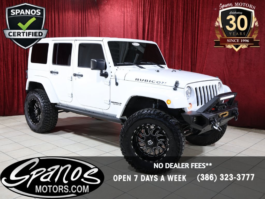 Used 2017 Jeep Wrangler Unlimited Rubicon w/ Connectivity Group AWD/4WD image 1