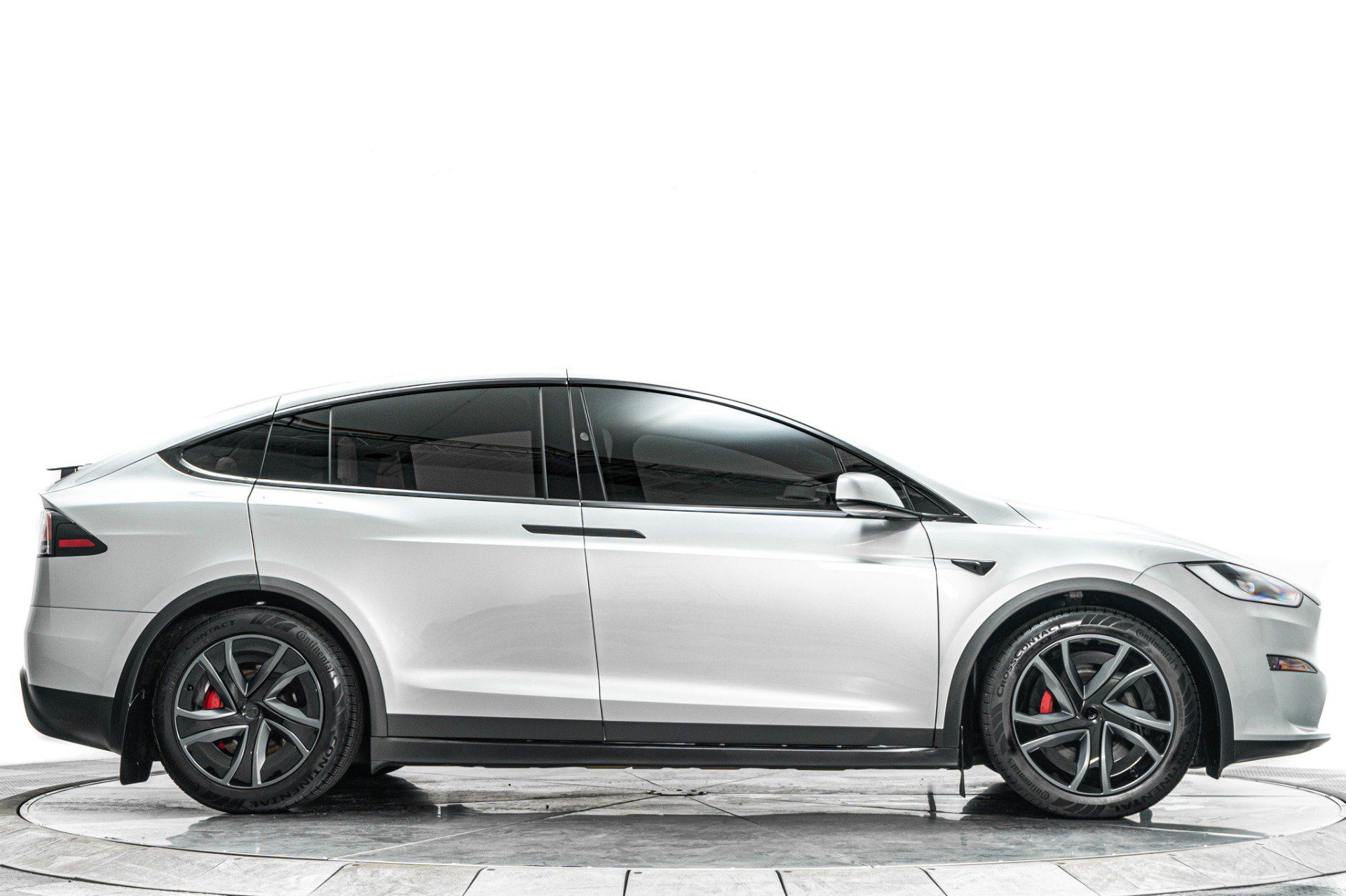 Used 2026 Tesla Model X Plaid AWD/4WD image 42