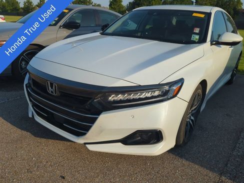 Used 2022 Honda Accord Touring image 1