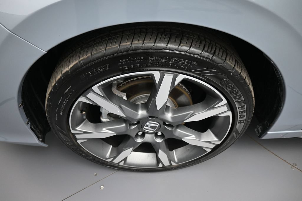 Used 2025 Honda Civic Sport Touring image 14
