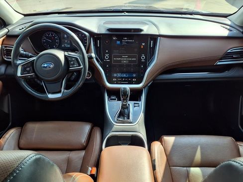 Used 2020 Subaru Outback Touring w/ Popular Package #2 image 10