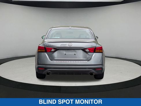 Used 2023 Nissan Altima 2.5 SL image 5