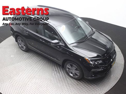 Used 2022 Honda Pilot Sport image 3