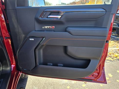 New 2026 GMC Sierra 1500 AT4 w/ Technology Package image 32