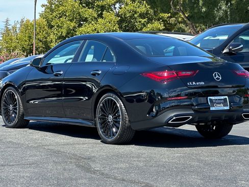 Used 2026 Mercedes-Benz CLA 250 image 3
