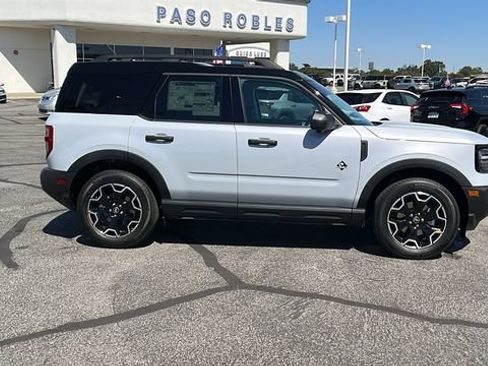 New 2026 Ford Bronco Sport Outer Banks w/ Outer Banks Tech Package+ AWD/4WD image 2