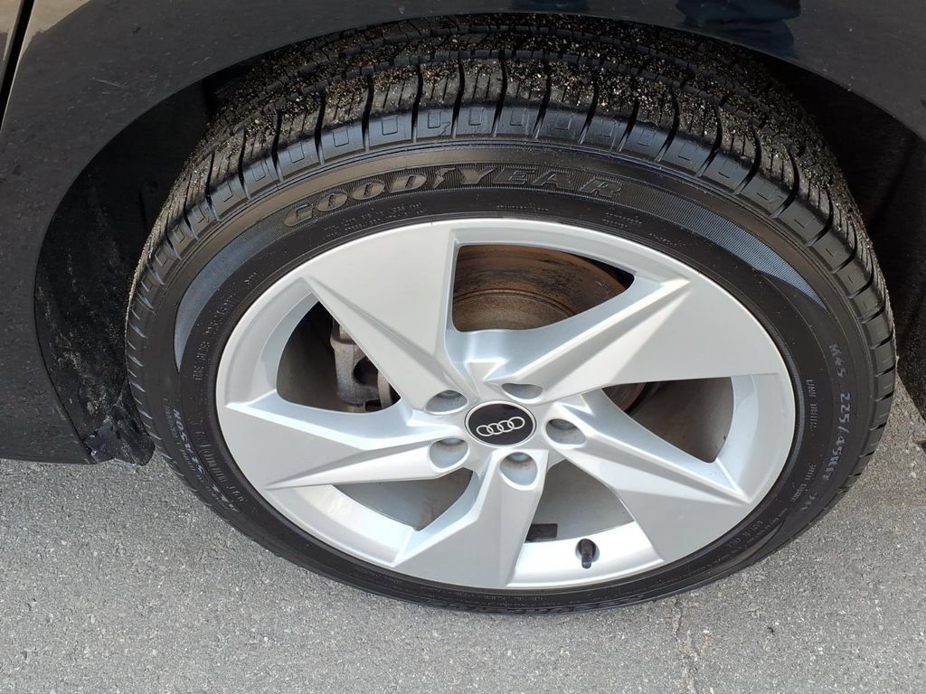 Used 2024 Audi A3 2.0T Premium FWD image 9
