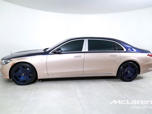 Used 2023 Mercedes-Benz Maybach S 680 4MATIC w/ Manufaktur Leather Package image 5