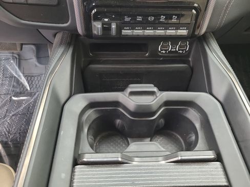 Used 2020 RAM 3500 Limited image 25