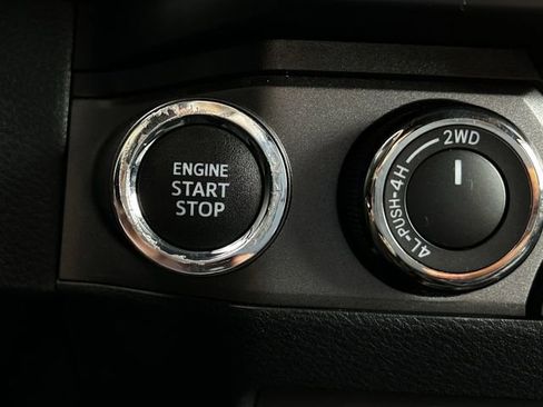 Used 2021 Toyota Tacoma TRD Sport w/ Technology Package AWD/4WD image 23