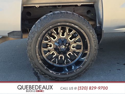 Used 2018 Chevrolet Silverado 1500 Custom w/ Custom Value Package image 8