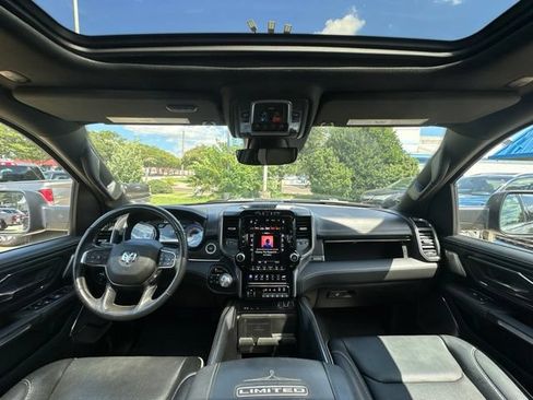 Used 2019 RAM 1500 Limited AWD/4WD image 14