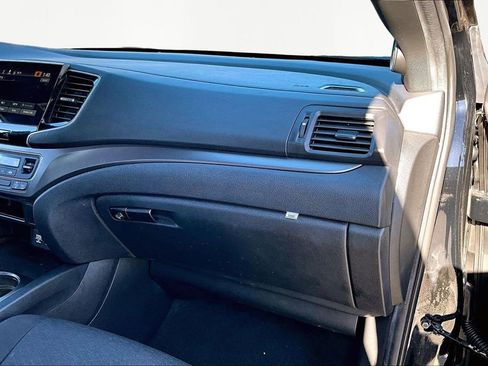 Used 2021 Honda Passport Sport image 20