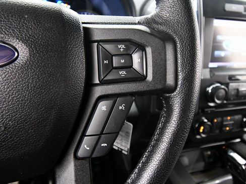 Used 2015 Ford F150 XLT w/ Equipment Group 302A Luxury image 21