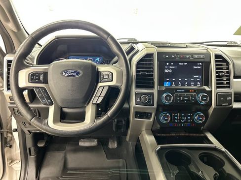 Used 2019 Ford F350 Lariat w/ Lariat Ultimate Package AWD/4WD image 7