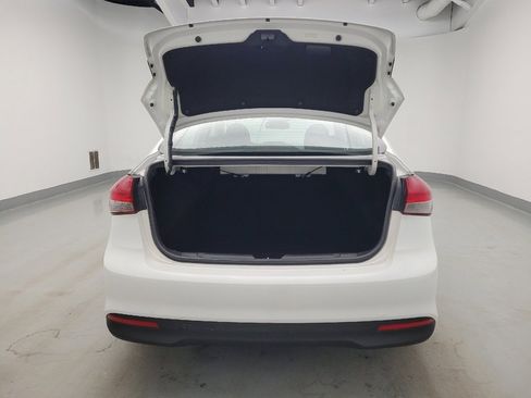 Used 2017 Kia Forte LX FWD image 29